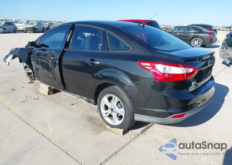 2014 Ford Focus Se z USA, uszkodzony, nr VIN 1FADP3F21EL172668